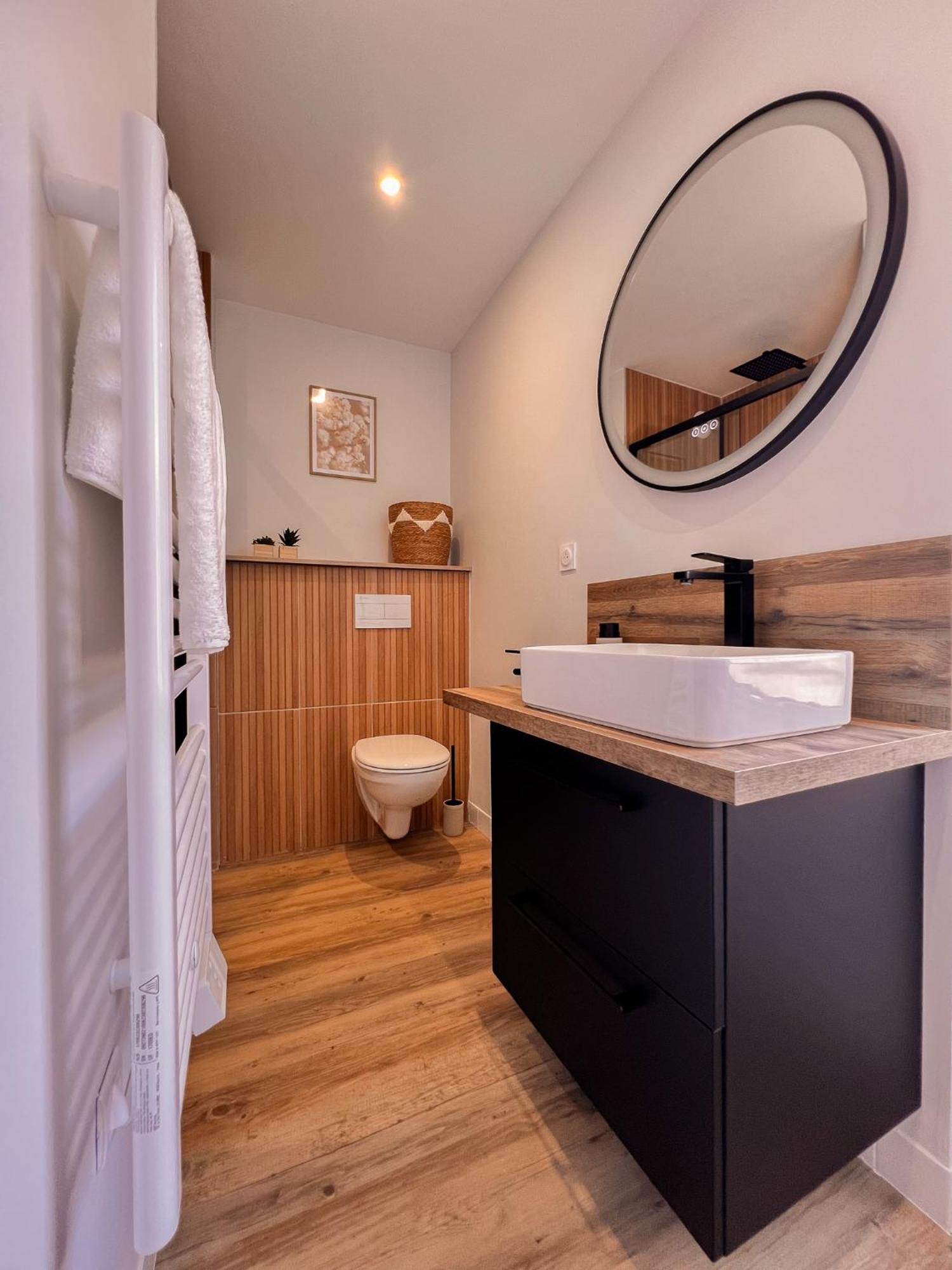 Au Roupillon Du Canal Apartment *